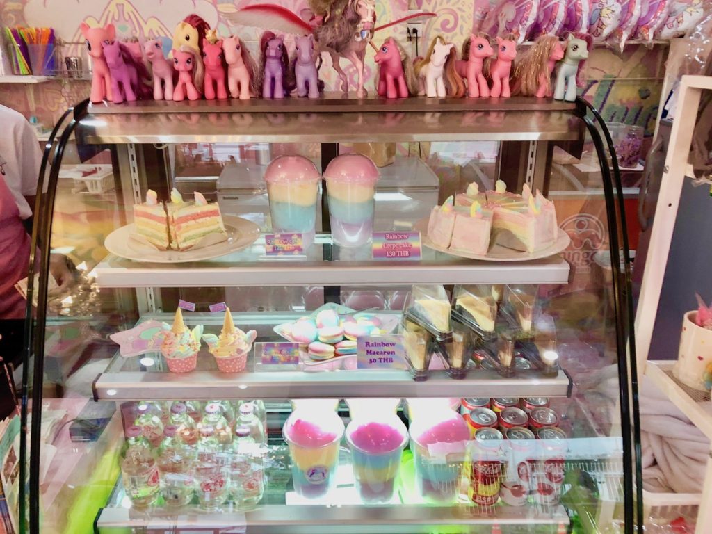 unicorn cafe