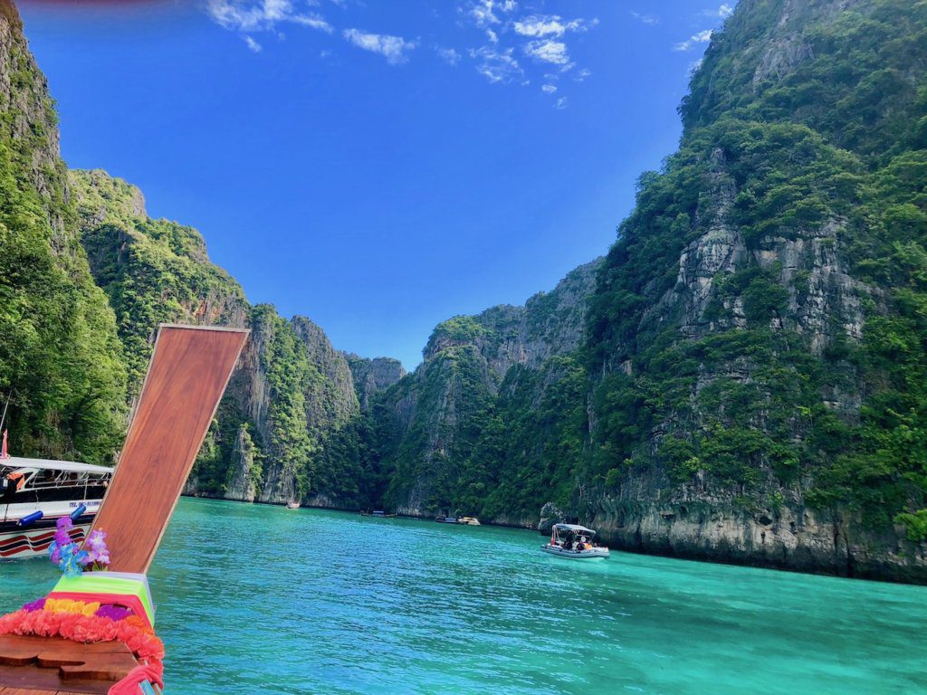 Phi Phi Island - The Ultimate Guide to Tropical Thailand Paradise