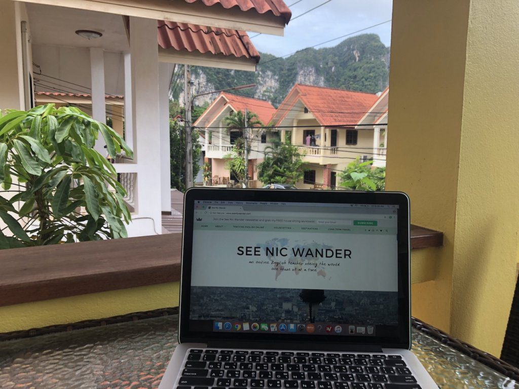 Tips for starting your first travel blog | Build a travel blog for beginners | Easy steps to build a blog