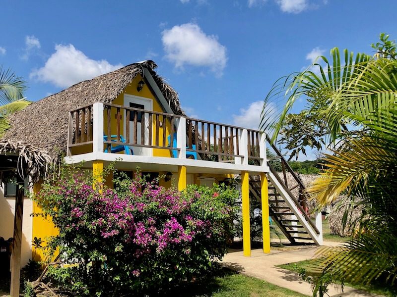 SELINA PANAM STAY WORK EXPLORE IN PLAYA VENAO RIVER visual data 4