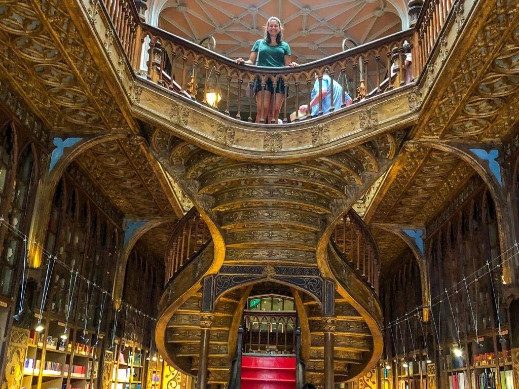 The staircase in the Lello bookstore